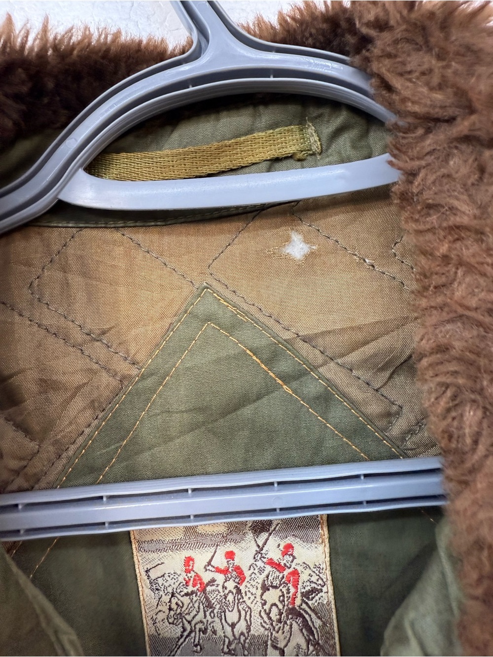 Womens fur Olive Green Quilted crop Jacket with Brown Faux Fur Collar - Picture 5 of 6